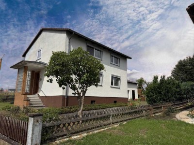 Freistehendes Ein- bis Zweifamilienhaus in beliebter Lage von Vellmar