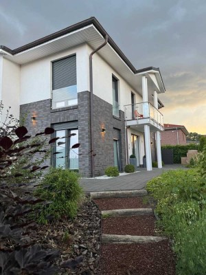 Stadtvilla Verden – Auf 104 m² exklusive 3-Zimmer-Erdgeschosswohnung mit 2 Terrassen (frei ab 01.12.