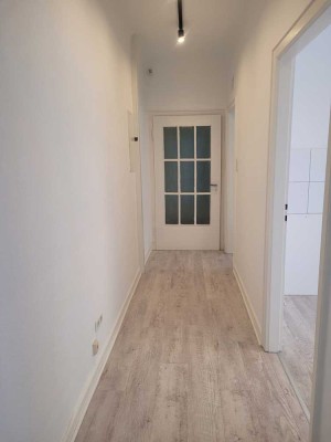 Renovierte Erdgeschosswohnung mit Balkon(Whg.1)
