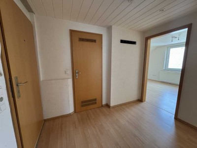 Provisionsfrei: Willkommen in Ihrem neuen zu Hause!- 3-Zimmer Wohnung mit Garage in ruhiger Lage