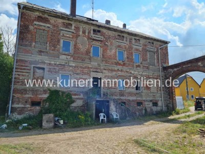 Attraktives ehemaliges Gutshaus in idyllischer Lage nahe Halle - provisionsfreier Verkauf