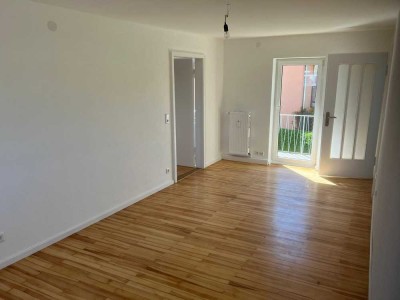 Stilvolle 2-Zimmer-Wohnung mit Balkon und EBK in Wolfratshausen