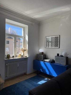 ZWISCHENMIETE !!! Möblierte 3-Zimmer-Wohnung mit Balkon– ideal für Paare oder kleine Familien