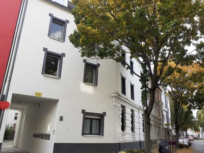 4-Zimmer Stadtwohnung mit gehobener Ausstattung!