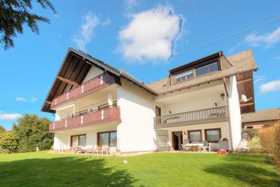 Schöner Wohnen im Westerwald!
Großzügiges, gepflegtes Wohnhaus in herrlicher Aussichtslage!