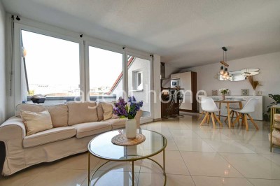 MÖBLIERT -NICE LIVING - Maisonette mit 4 Schlafzimmern und TG