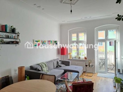 Tauschwohnung: Helle 2-Zimmer-Wohnung im Sprengelkiez gegen DG-Wohnung