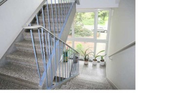 Gut gelegene Wohnung mit genügen Platz für eine kleine Familie