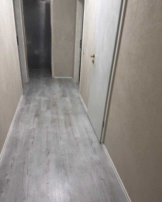 Erstbezug nach Sanierung mit Einbaukücheund Balkon: ansprechende 2-Zimmer-Wohnung in Offenbach