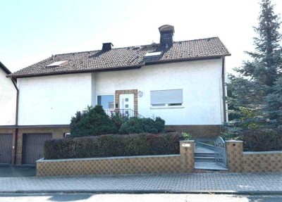 Zweifamilienhaus mit viel Platz und schönem Grundstück in beliebter Wohnlage von Neu-Anspach