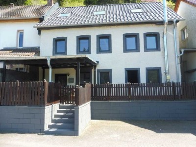 Sehr schön renoviertes Einfamilienhaus in Birresborn