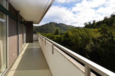 Gepflegte 3-Zimmer-Eigentumswohnung mit großem Balkon und traumhaftem Ausblick!