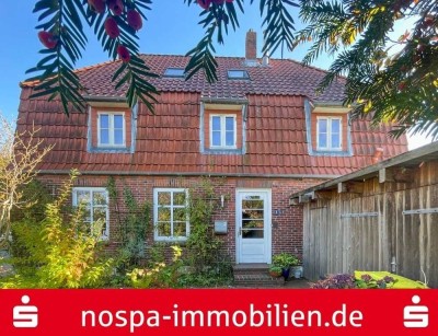 Großes Einfamilienhaus im Ortskern Gardings