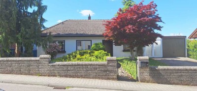 Bungalow mit Garten und Garage in ruhiger Lage zur Miete!