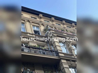 Tauschwohnung: Architectural Loft-Style Apartment with Sunny Balcony