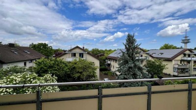 Charmante 3 Zimmer Dachgeschosswohnung in Freiburg-Betzenhausen
