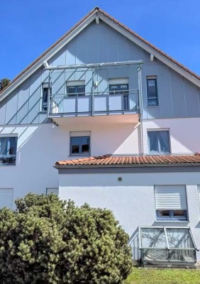 Helle 2-Zimmer-Wohnung mit Balkon in Buchloe