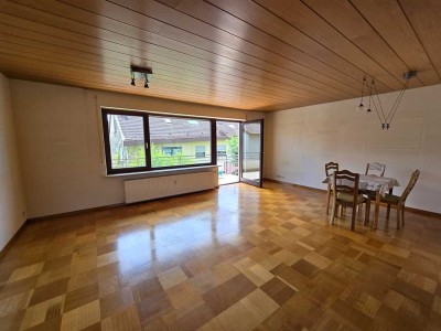 Gepflegte 2 Zimmer Wohnung mit Balkon sucht Sie!