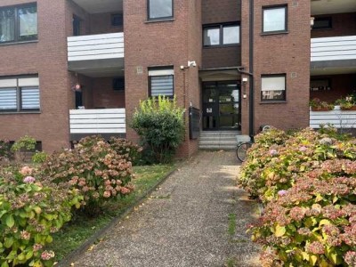 2,5 Zimmer-Wohnung mit Balkon "Aufzug i. Hs."
in Neukirchen-Vluyn