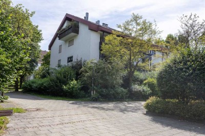 BEZUGSFREI mit Garage, modernen Bad und Gäste-WC! 3,5-Zi.-Terrassenwohnung in Karlsfeld!