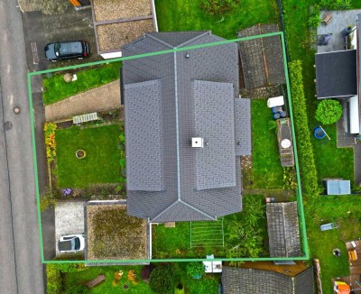 Gepflegtes Zweifamilienwohnhaus in idyllischer Lage am Waldrand - Musbach (!)