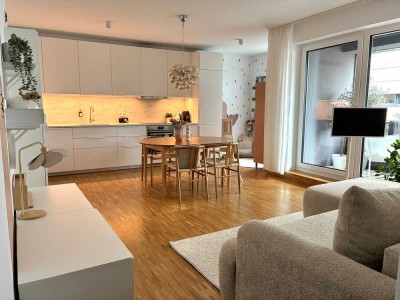Neubauwohnung mit Balkon und Einbauküche: Exklusive 2-Raum-Wohnung mit geh. Innenausstattung