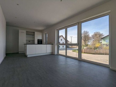 KAINZ-IMMO.DE - moderne 3-Zi.-OG-Whg. mit Galerie, EBK und Balkon