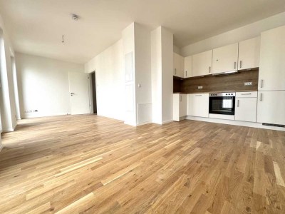 Wohnen auf zwei Etagen: 4-Raum-Maisonette mit Tageslichtbad & EBK im Erstbezug