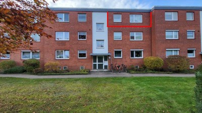 RESERVIERT!!! Schöne 2,5-Zimmer-Eigentumswohnung mit Balkon in Henstedt-Ulzburg