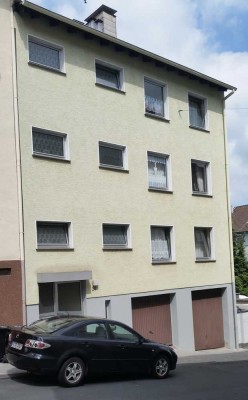 Moderne 4 Zimmerwohnung mit Balkon