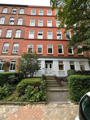 Schöne, helle 2 - Zimmerwohnung mit Balkon nähe Schrevenpark