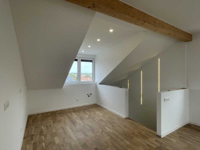 Provisionsfrei! Moderne und helle Dachgeschosswohnung in Schrobenhausen!