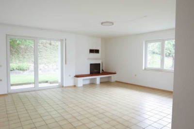 Raum für die ganze Familie - Dreifamilienhaus in ruhiger Lage