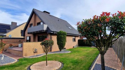 Gepflegtes freistehendes Einfamilienhaus mit Garage, Vollunterkellerung, Südwest-Garten! KP = VB