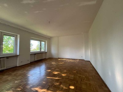 Sehr helle 4 Zimmer Wohnung in attraktiver Lage!