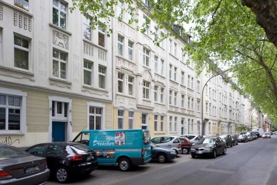 ** Gemütliche Altbauwohnung mit Charme in zentraler Lage **