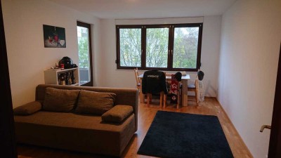 Sanierte, schöne 3 ZKB-Terrassenwohn. in KA-Grötzingen, 83 qm mit großem Süd-Balkon, € 990,- + NK/HZ