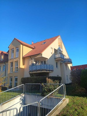 Sonnige 4-Zimmer DG-Wohnung in Kesselsdorf, provisionsfrei