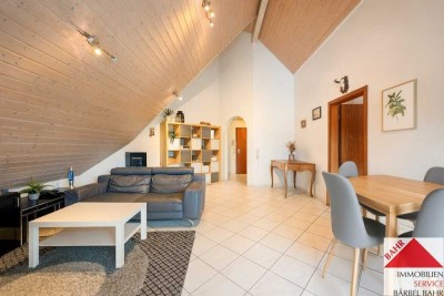 Reinkommen-Ankommen!
Helle 2-Zimmer-Dachgeschosswohnung