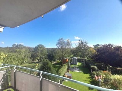 **Bezugsfrei**  Wohnen in der Gartenstadt Falkenhöh, EBK, Bad mit Wanne und Dusche