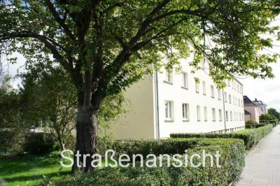 23,43 fache**Sanierung 2022**2-R-Wohnung**Solides Investment