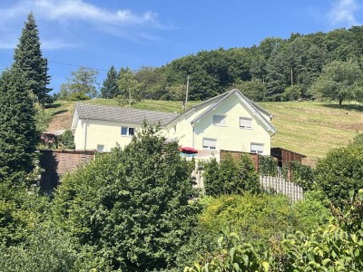 Herrliches Einfamilienhaus mit Panoramaaussicht