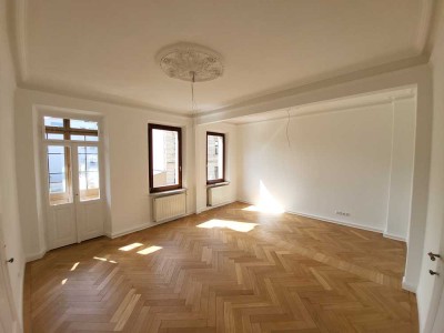 Von Privat!Charmante 6-Jugendstilwohnung mit Balkon in ruhiger Lage am Rednitzgrund