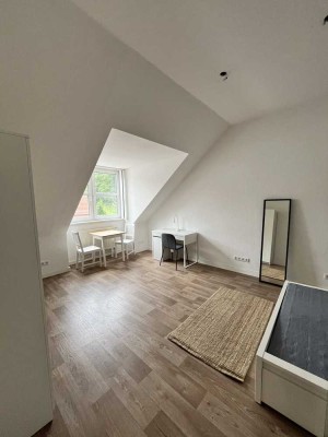 Möbliertes Zimmer in 4er WG