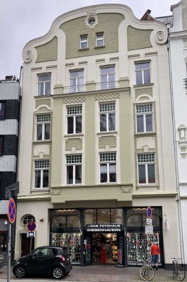 Schöne 3,5-Zimmerwohnung mit separaten Homeoffice-Raum in der Lübecker Innenstadt