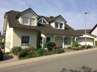 Exclusives 3-FHS in S-W Lage Hardert