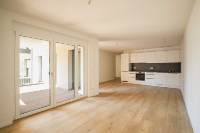 *Erstbezug* Helle und geräumige 3-Zimmer Wohnung mit Loggia!