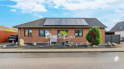 Moderner Bungalow mit großzügigem Raumangebot, Garten und nachhaltiger Ausstattung in ruhiger Lage