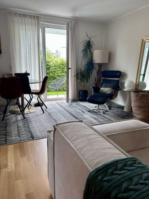 Exklusive, neuwertige 2-Zimmer-Terrassenwohnung und Einbauküche in Hennigsdorf