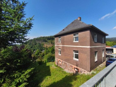 MEHRGENERATIONEN MIT RUHE UND PANORAMA
